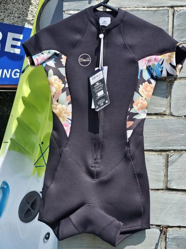 20250426_132849 O'Neill ladies front zip Bahia shortie.